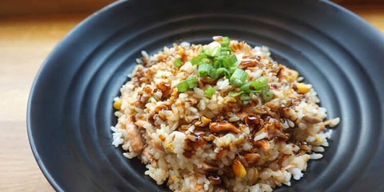 Como fazer arroz no micro-ondas?