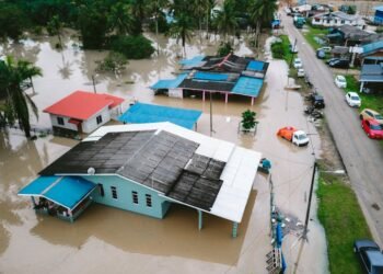 O que fazer em caso de vazamentos e alagamentos em casa