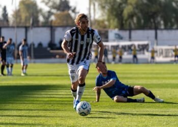 FuteMax e o hábito de assistir futebol ao vivo pela internet