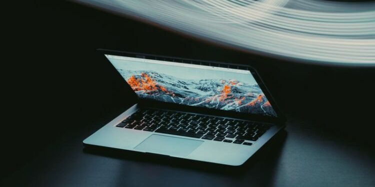 Conserto de Notebook em Vila Formosa: Como Identificar Falhas de Hardware e Software